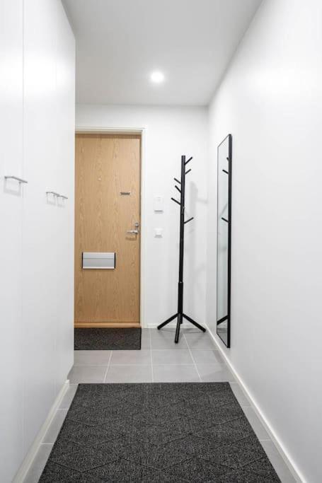 Apartment Near The Train Station, Free Parking &Netflix クオピオ エクステリア 写真